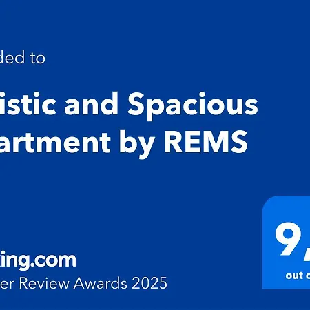 Artistic And Spacious By Rems *